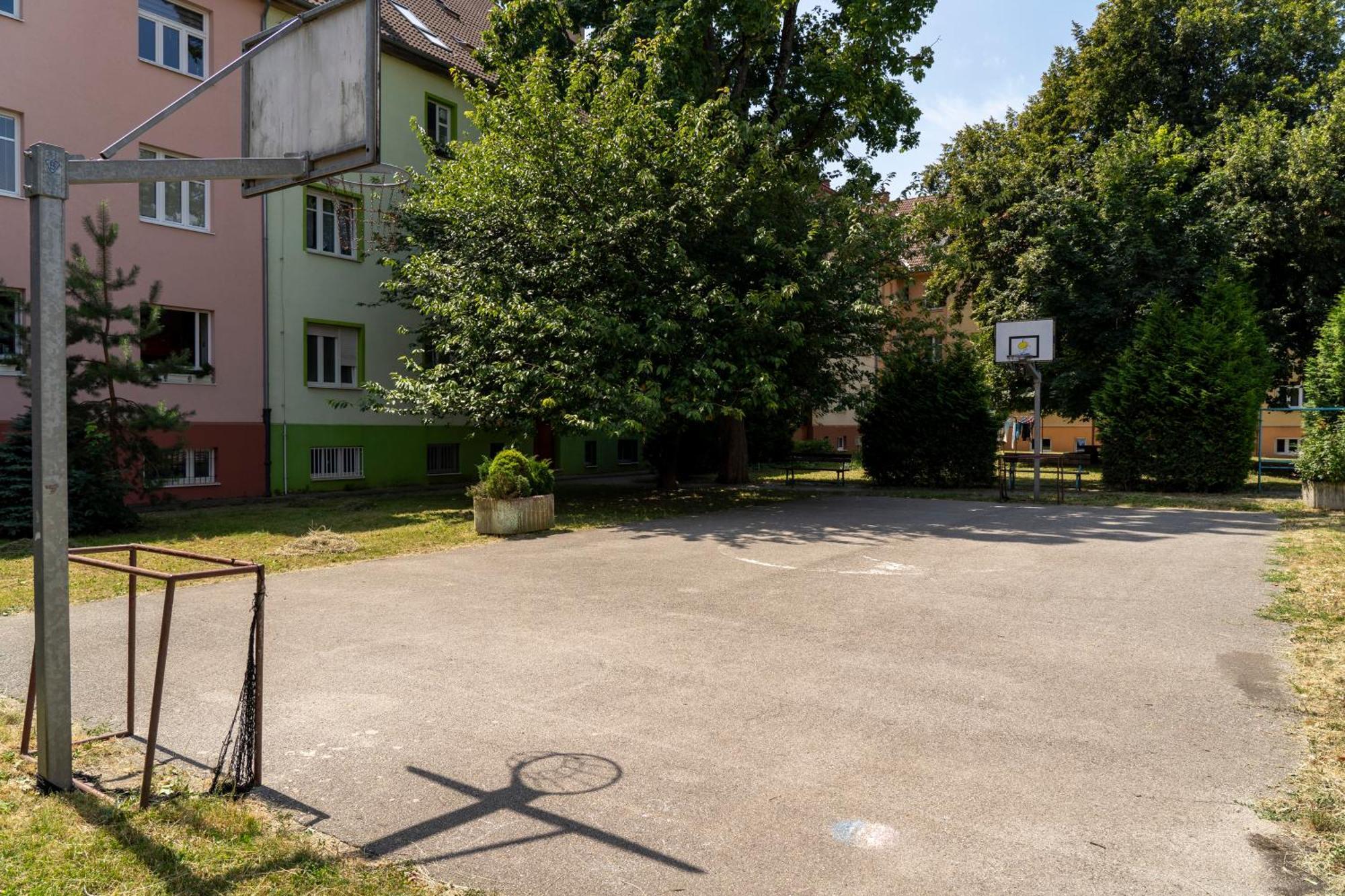 Business & Family Apartment Letna Kosice Bagian luar foto