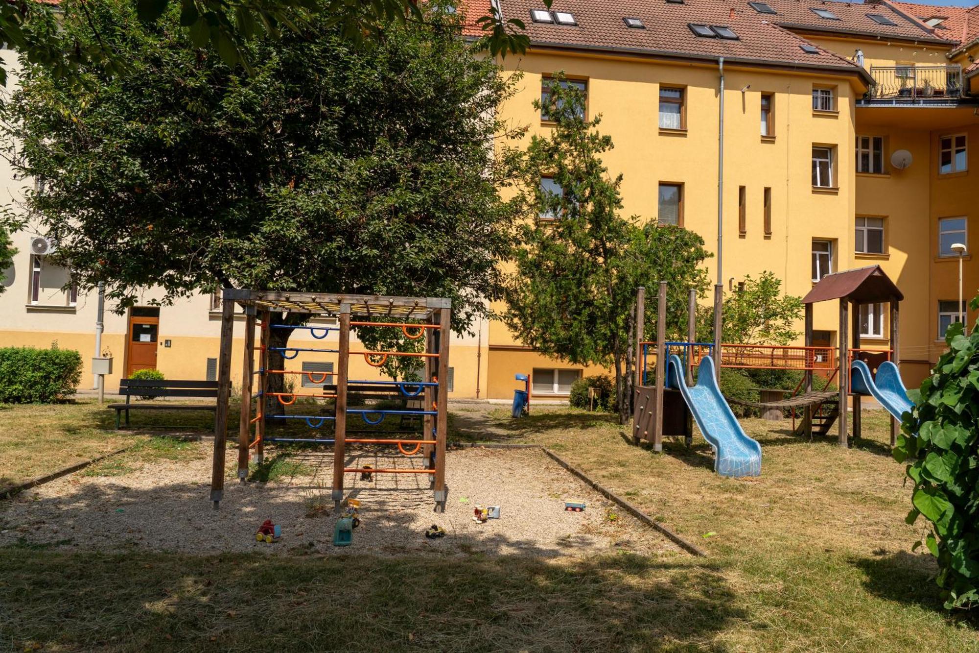 Business & Family Apartment Letna Kosice Bagian luar foto